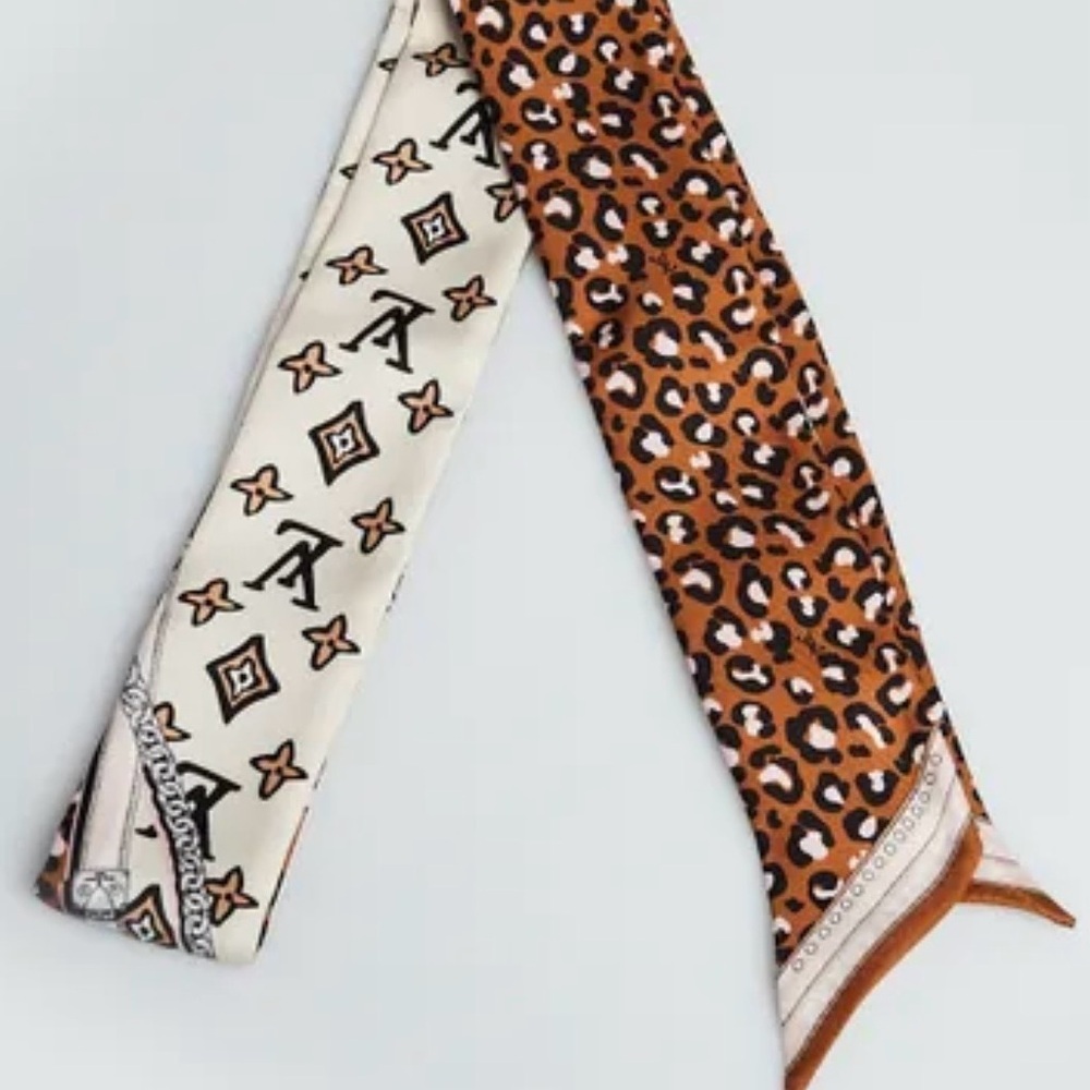 Louis Vuitton Creme Silk Wild at Heart BB Bandeau Scarf - Picture 2 of 8